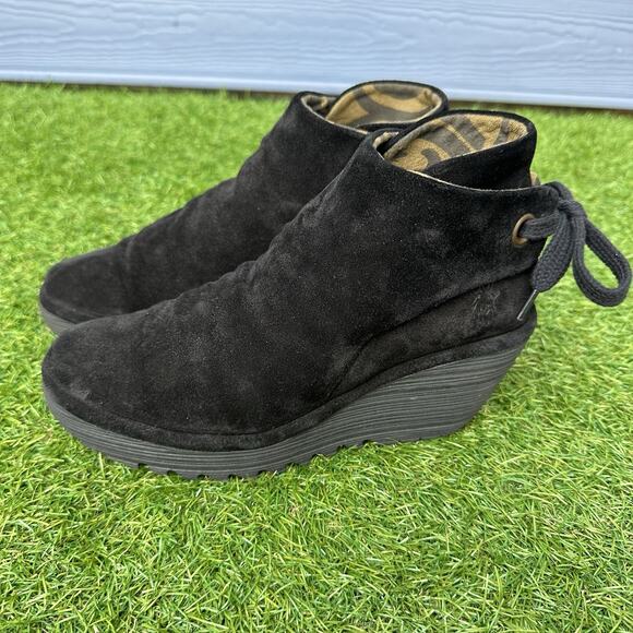 Fly London Boots Yebi‎ Womens Size 10 Black Suede Leather Wedge Booties - Picture 3 of 9